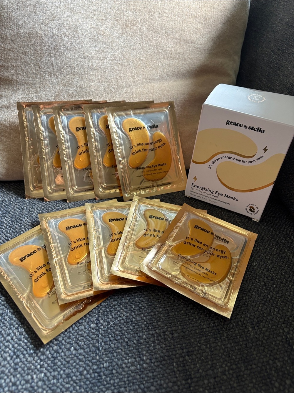 10 grace & stella Gold Energizing Eye Masks